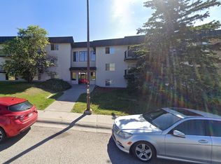 432 Huntsville Cres NW #309, Calgary, AB T2K 5E1