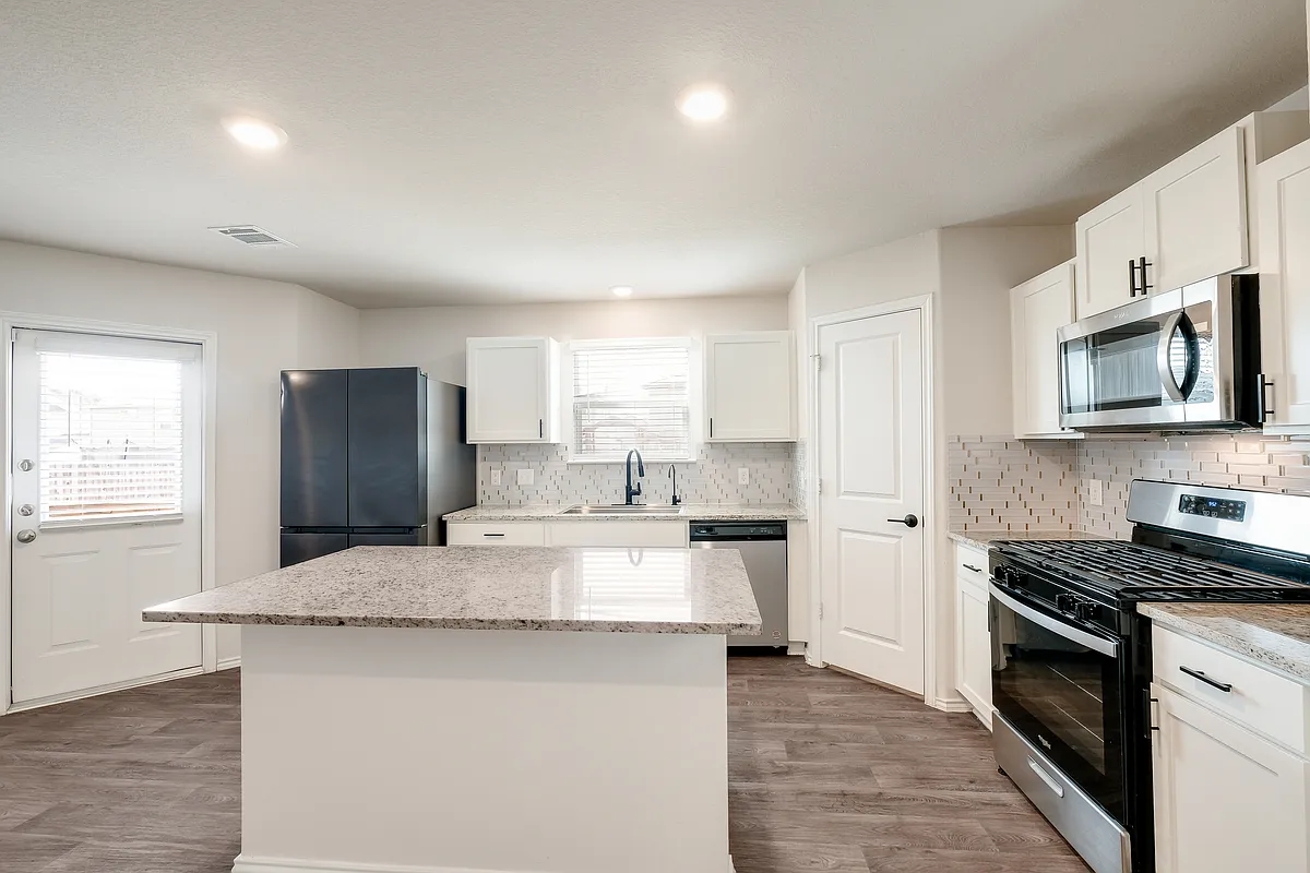Building Photo - 13518 Hummel Loop