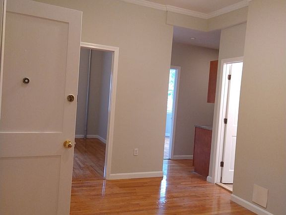 1189 Commonwealth Ave. #2 Boston (Allston) Shared Unit Pho