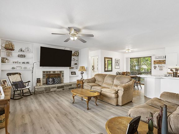 4th image of 47 Marina Way Way