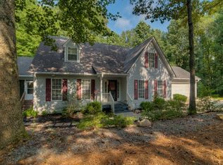 465 Misty Valley Ln, Ellijay, GA 30536