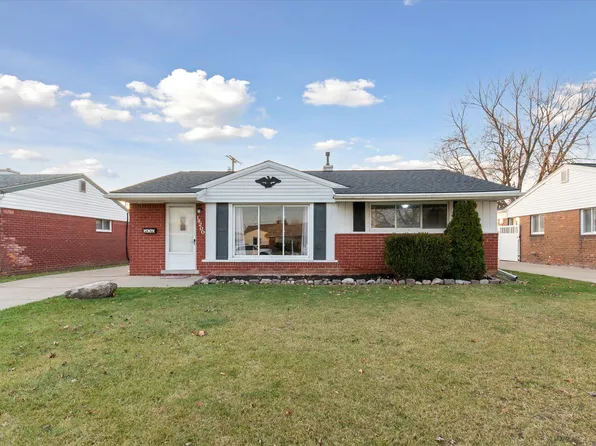 18200 Valade St, Riverview, MI 48193