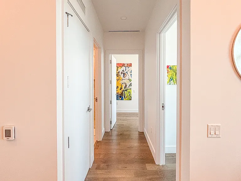 123 Lexington Ave #1402 — Photo 23