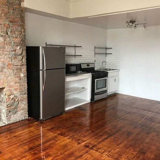 1st image of 93 McGuinness Blvd Floor 3