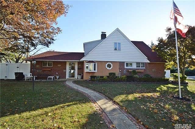1st image of 45 Potter Ln