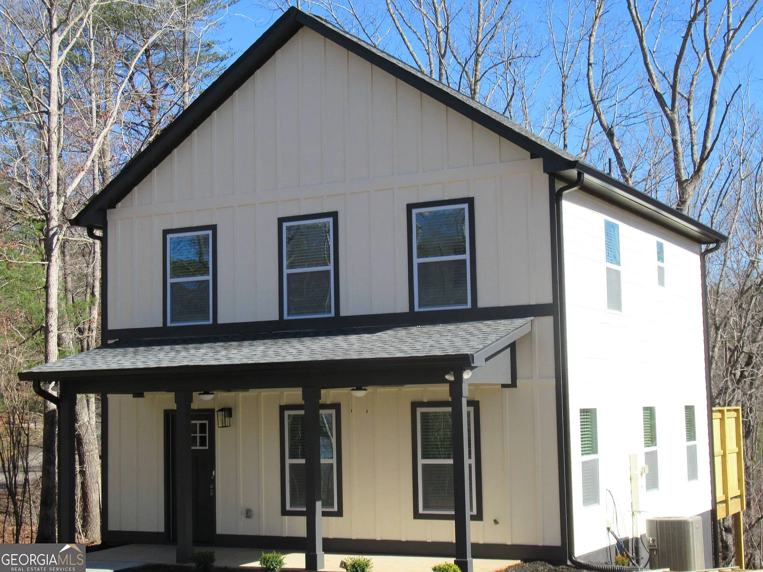 3 bed, 2.5 bath, 1500 sqft, $1,950 — Photo 3