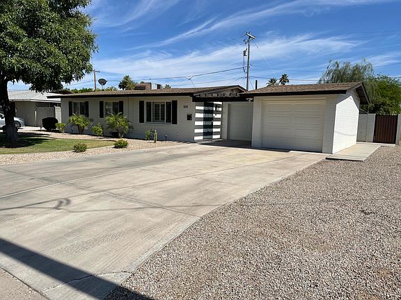 2nd image of 509 E Vista Del Cerro Dr