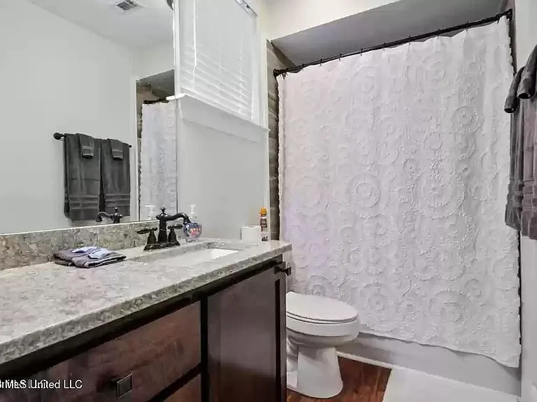 699 Dunbar Ave #304 — Photo 8