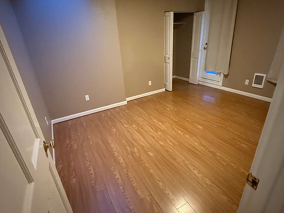 3rd image of 230 Broadway APT 4
