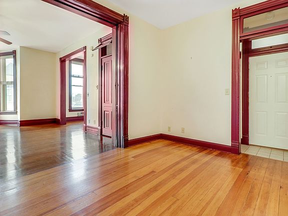 3rd image of 227 1/2 E Front St APT 1