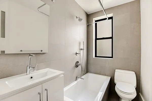 Rented by Akelius Real Estate Management | media 11