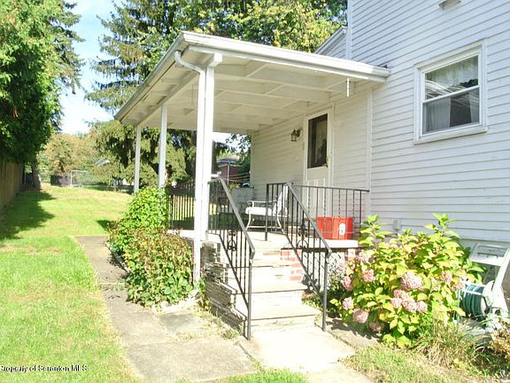 5th image of 119 N Cameron Ave #L-46