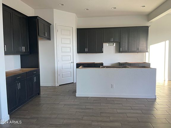 5th image of 3013 E STARGAZER Drive