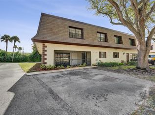 9340 SW 61st Way APT B, Boca Raton, FL 33428