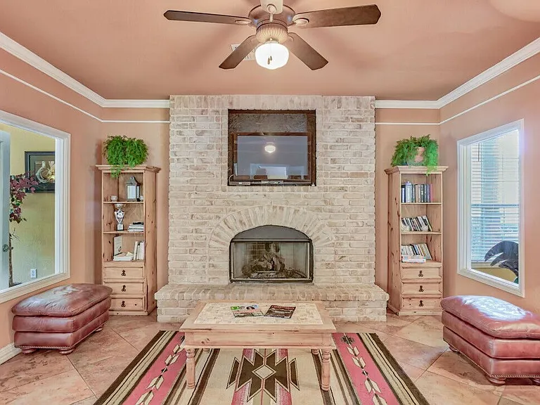Stone Creek Ranch Apartments — Photo 13