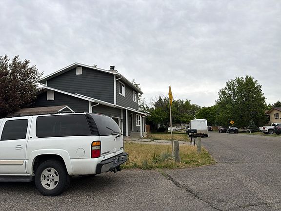 3rd image of 499 Fawn Pl