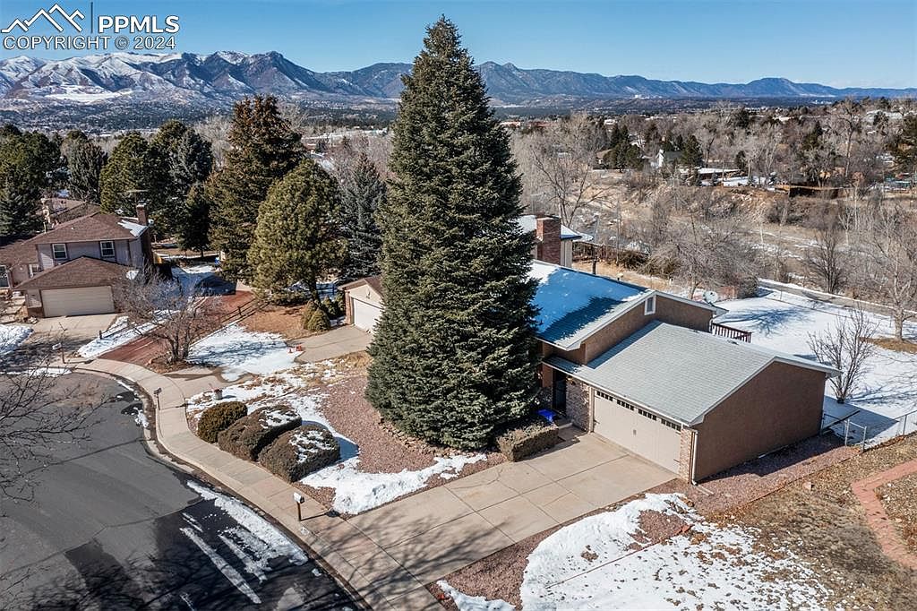 6758 Snowbird Dr, Colorado Springs, CO 80918 Zillow