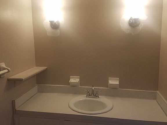 4th image of 3880 Priest Lake Dr APT 32