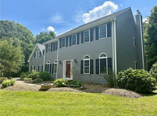 102 Cortland Way, North Granby, CT 06060