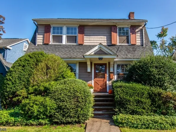 29 Essex Ave, Montclair Twp., NJ 07042