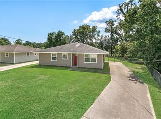 101 Tiemaker Rd, Belle Chasse, LA 70037