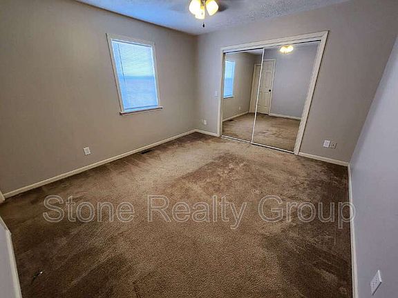 4th image of 4822 Pine Ridge Ct