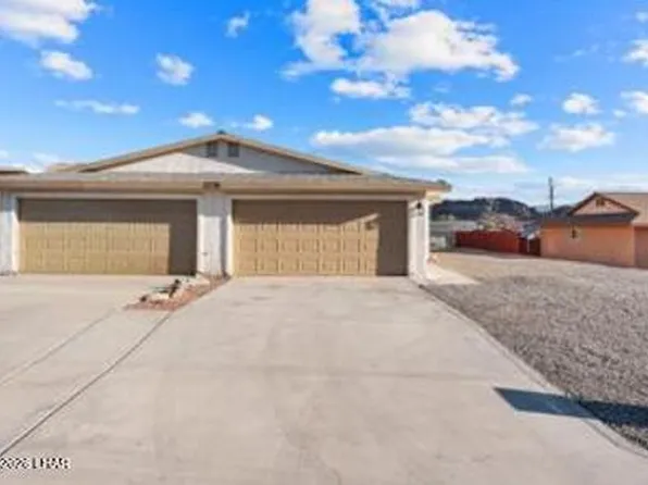 3270 Osborn Dr #102, Lake Havasu City, AZ 86406