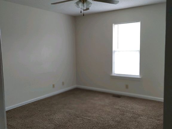 4th image of 269 Cranklen Cir N