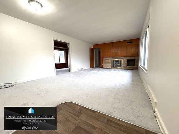 2nd image of 2033 Glendale Ave