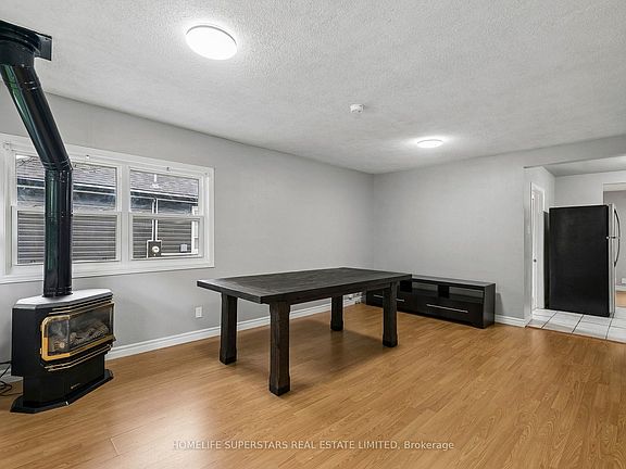 5th image of 139 Cooks Bay Dr