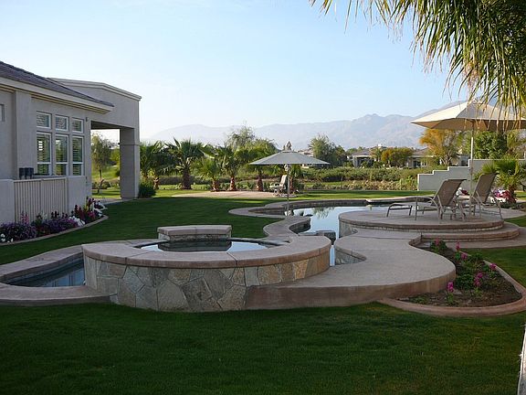 SOUTHERN MOUNTAIN VIEWS