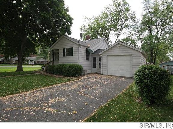 3rd image of 316 E Green St