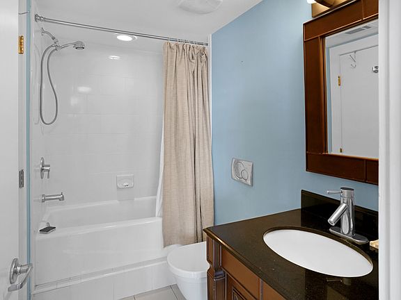 2nd image of 104 E Liberty St #604
