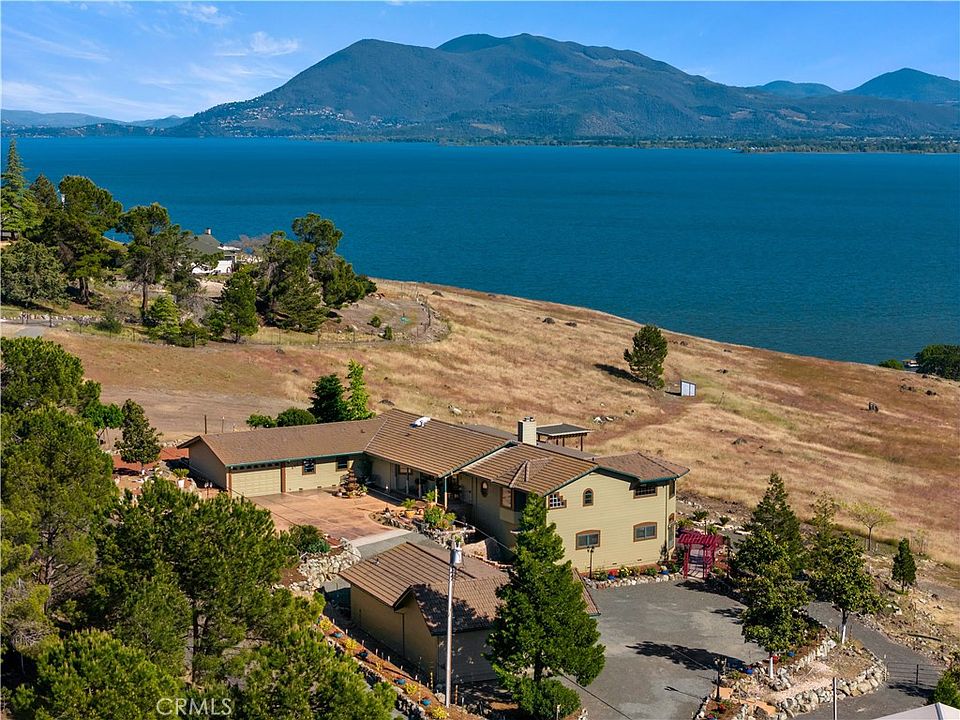 1st image of 425 Lake Vis