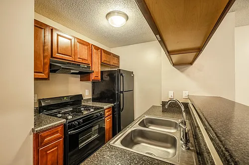 Hunters Landing Apartments Photo 1