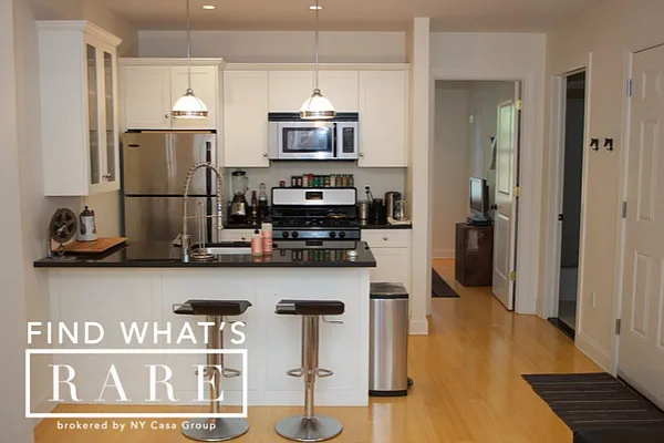 Rented by NY Casa Group | media 8