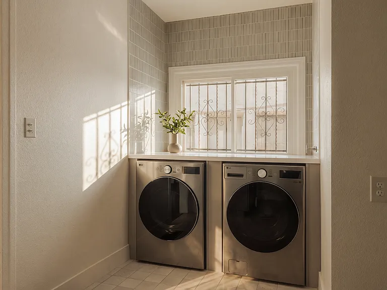 2640 S Bronson Ave #2640 — Photo 11