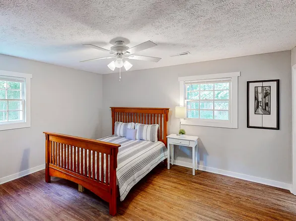 (undisclosed Address), Newnan, GA 30263