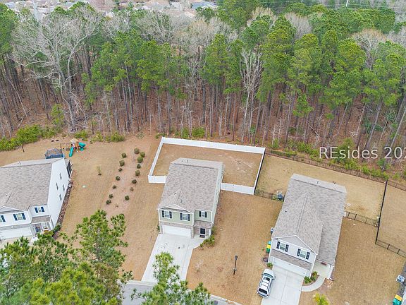 2nd image of 77 Cedar View Cir