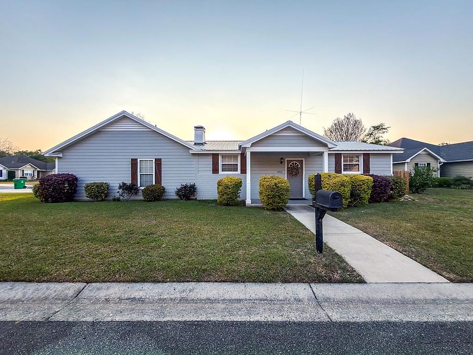 1st image of 3405 Sussex Dr