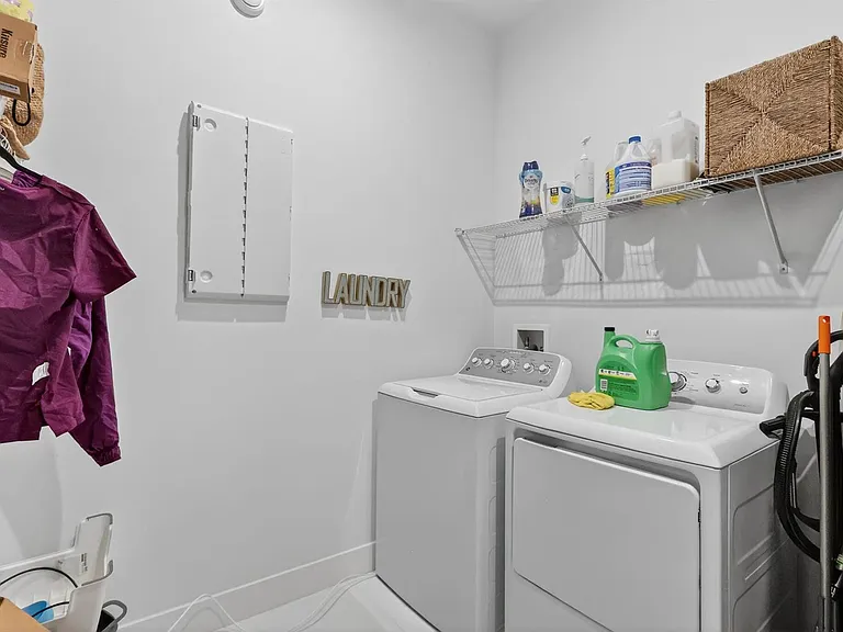 10195 SW Latium Way — Photo 49