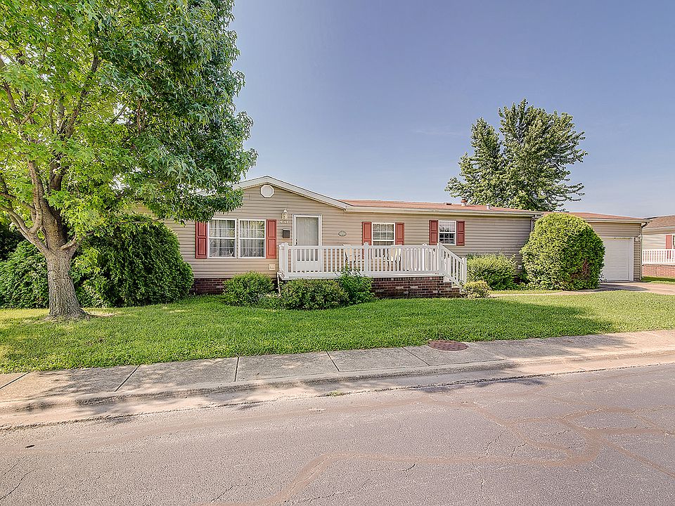 1st image of 3821 Harry Ave
