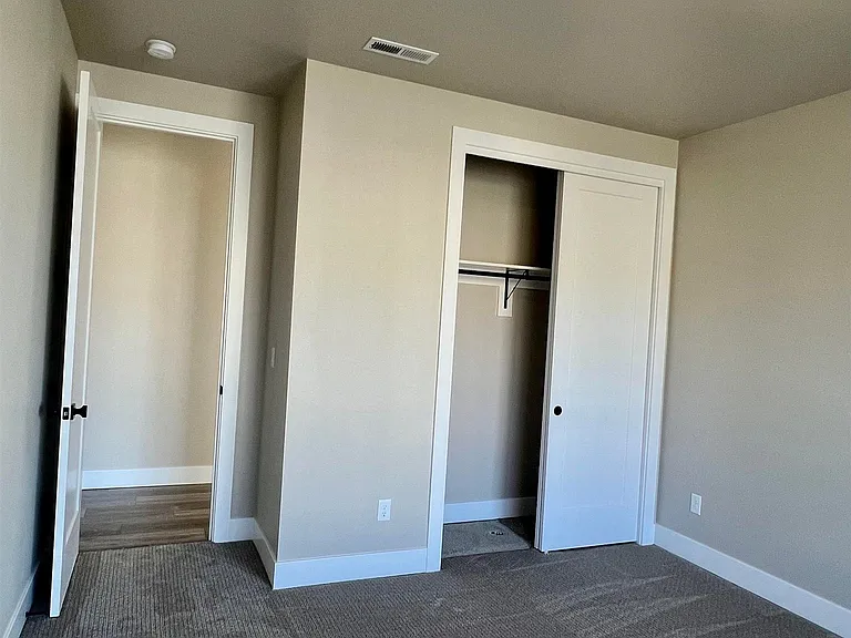 4369 Lolo Way — Photo 6