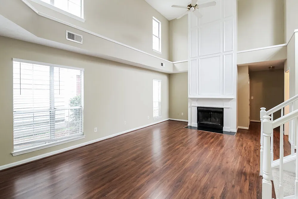 3 bed, 2.5 bath, 1474 sqft, $2,225 — Photo 4