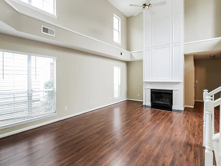 3998 Oak Glenn Dr — Photo 4