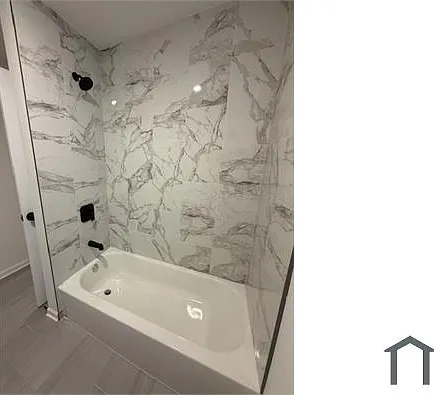 6825 S Crandon Ave #3 — Photo 10