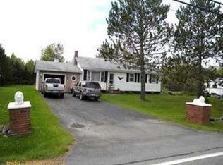 93 Wiswell Rd, Brewer, ME 04412