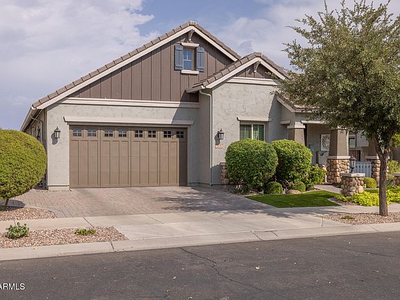 5th image of 2935 S JEFFRY Street