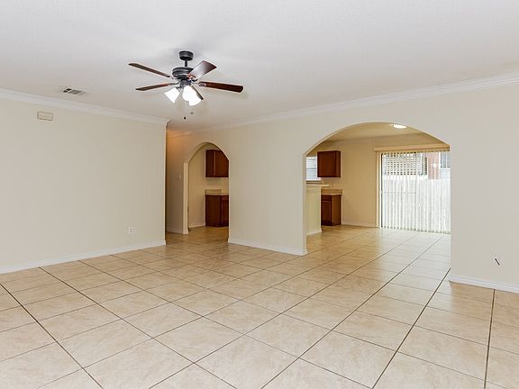 4th image of 7824 Whitney Ln