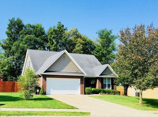 2120 Crossfield Dr, Elizabethtown, KY 42701